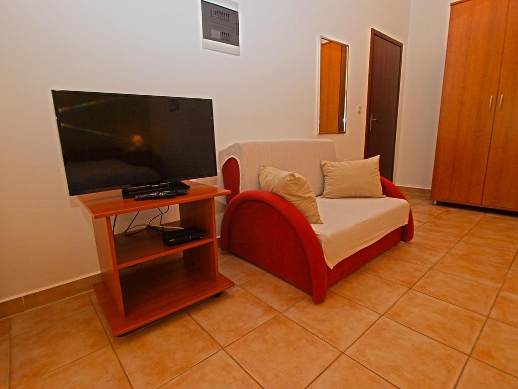Apartments Milio 1105 Fažana Eksteriør bilde