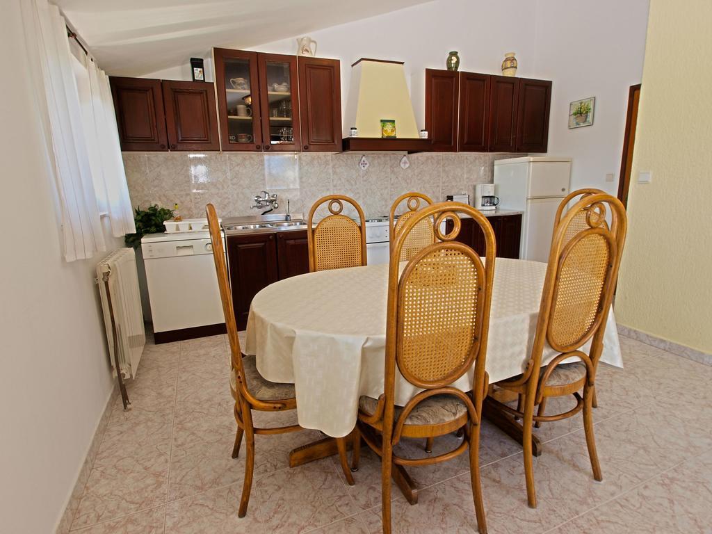 Apartments Milio 1105 Fažana Eksteriør bilde