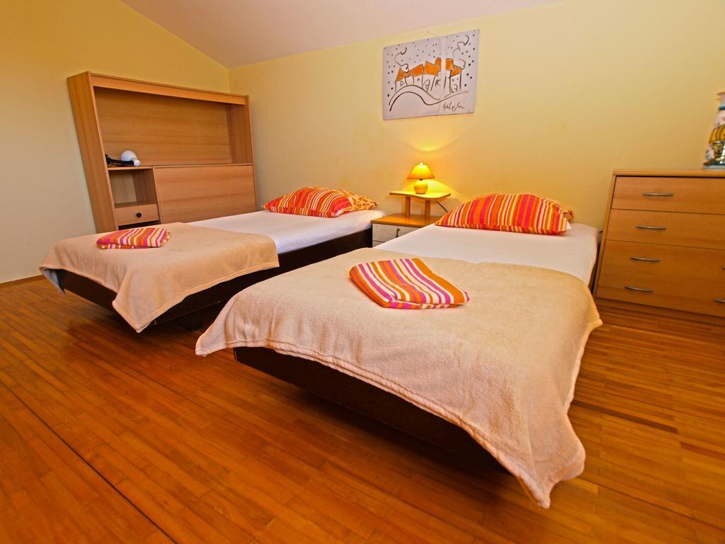 Apartments Milio 1105 Fažana Eksteriør bilde
